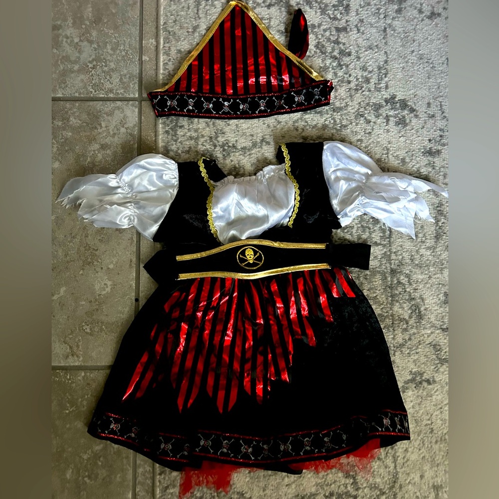 Girls small pirate costume purchased from Amazon